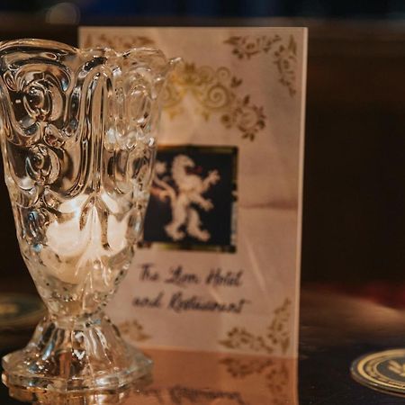 The Lion Hotel Welshpool Ngoại thất bức ảnh
